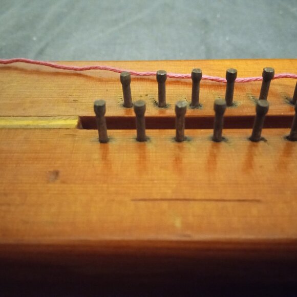Offset Knitting Loom Wooden (Vintage) - Picture 9 of 9